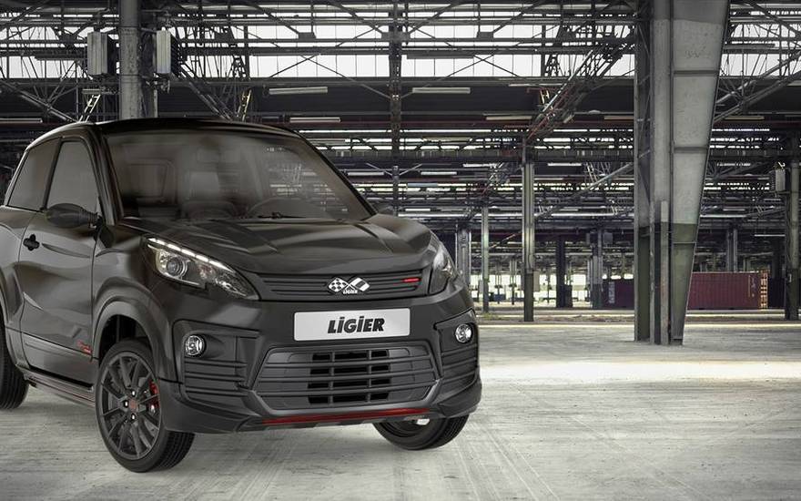 Ligier JS60 noire, voiture sans permis au design sportif